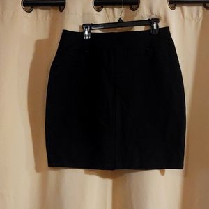 NWT Black denim skirt FDJ